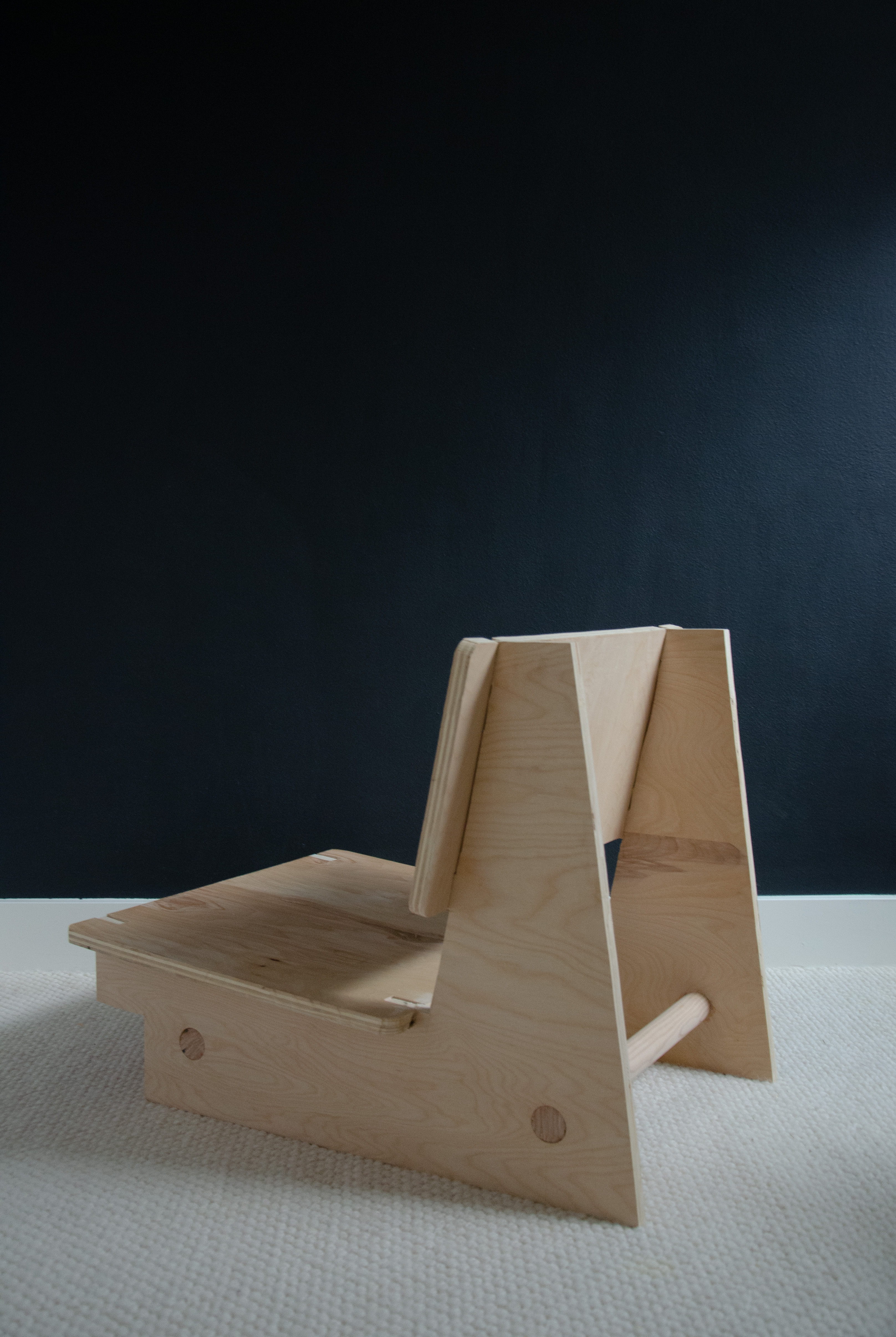 Pair of Chairs screenshot 4